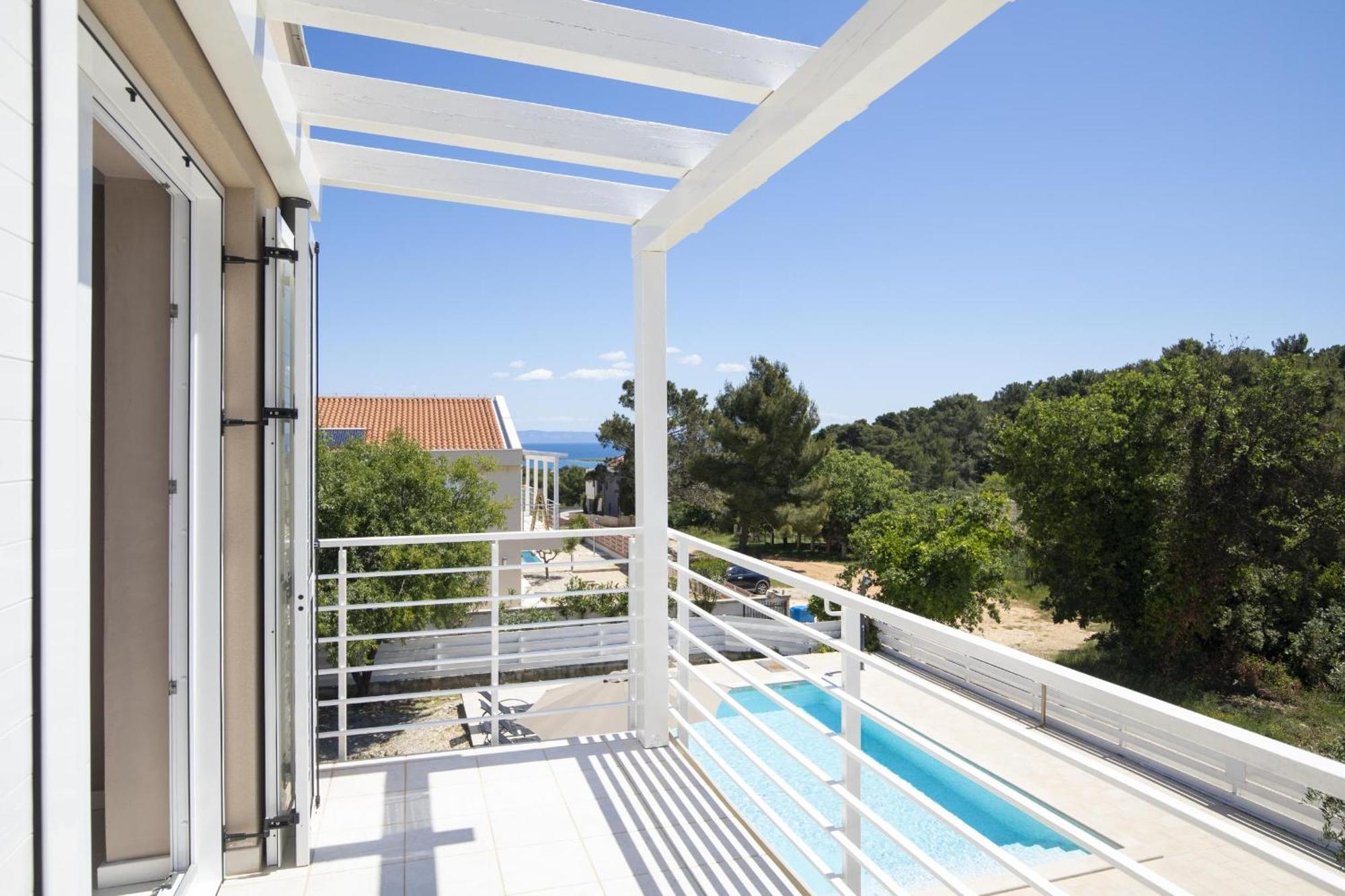 Villa Bella - Beautiful And Modern House With Pool, Souna, Jacuzzi & Playground, Liznjan - Istra Bagian luar foto